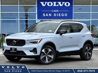 New 2026 Volvo XC40 B5 Plus w/ Protection Package Premier