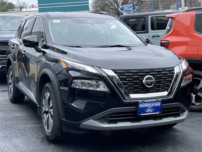Used 2021 Nissan Rogue SV