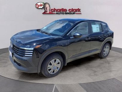 New 2025 Nissan Kicks S