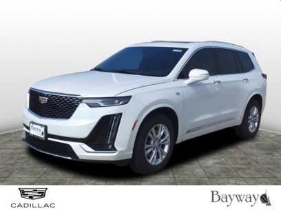 New 2024 Cadillac XT6 Luxury