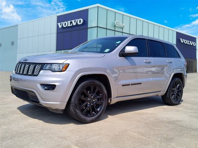Used 2019 Jeep Grand Cherokee Altitude