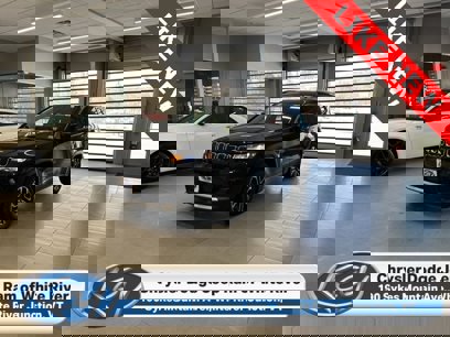 Used 2024 Jeep Compass Limited w/ Sun and Sound Group