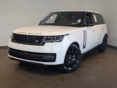 Used 2025 Land Rover Range Rover Long Wheelbase SE