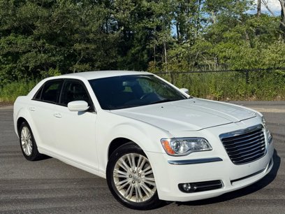 Used 2014 Chrysler 300 AWD w/ Driver Convenience Group