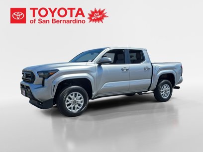 New 2025 Toyota Tacoma SR5