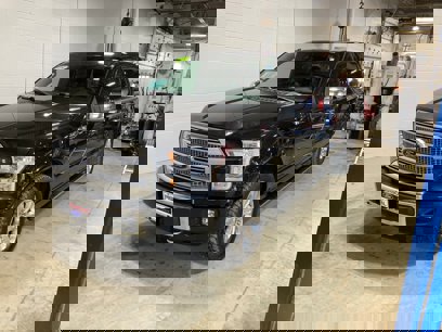 Used 2015 Ford F150 Platinum w/ Trailer Tow Package