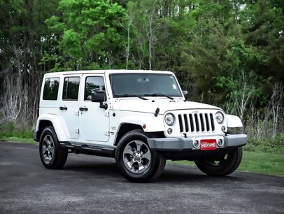 Used 2017 Jeep Wrangler Unlimited Sahara w/ Max Tow Package