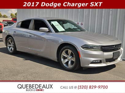 Used 2017 Dodge Charger SXT w/ Navigation & Travel Group