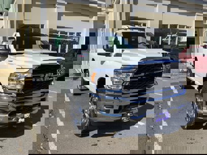 New 2024 RAM 2500 Tradesman w/ Chrome Appearance Group