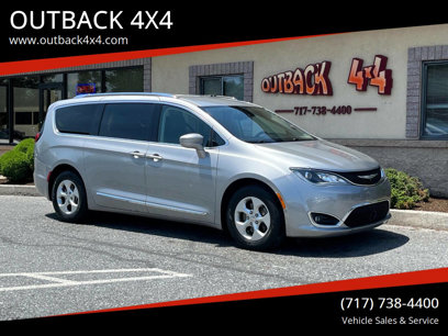 Used 2017 Chrysler Pacifica Touring-L Plus w/ Advanced Safetytec Group