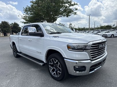 New 2025 RAM 1500 Laramie w/ Trailer Tow Group