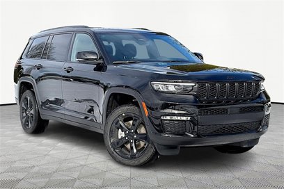 New 2025 Jeep Grand Cherokee L Limited w/ Black Appearance Package