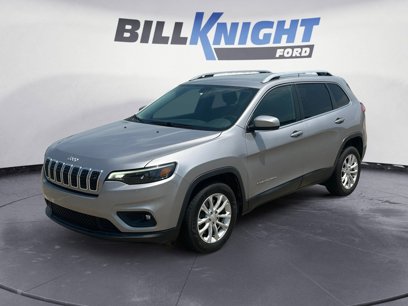 Used 2019 Jeep Cherokee Latitude w/ Cold Weather Group