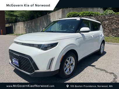Certified 2024 Kia Soul LX w/ Option Group 015