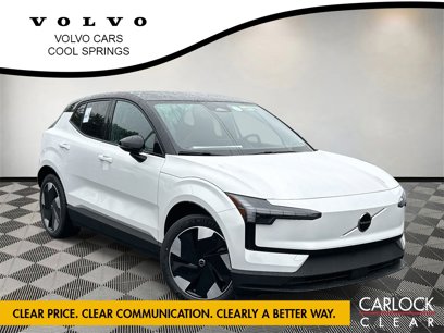 New 2025 Volvo EX30 Plus w/ Climate Package