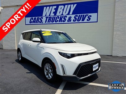 Used 2023 Kia Soul LX w/ Option Group 015
