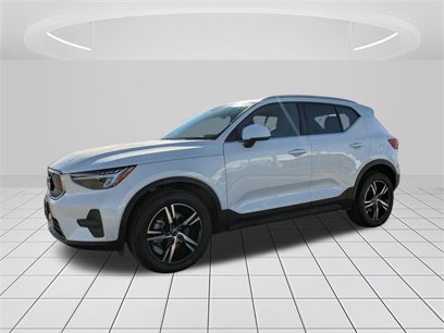 Certified 2025 Volvo XC40 B5 Core