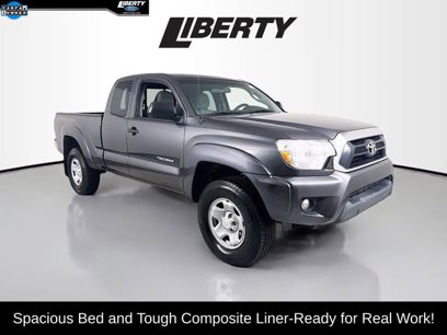Used 2014 Toyota Tacoma w/ SR5 Package