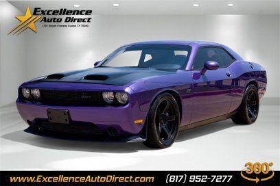 Used 2014 Dodge Challenger SRT8 Core w/ Electronics Convenience Group