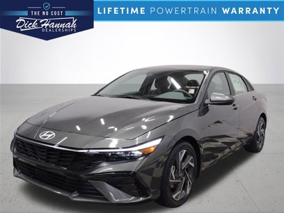 New 2025 Hyundai Elantra SEL