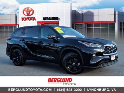 Certified 2022 Toyota Highlander LE