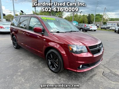 Used 2019 Dodge Grand Caravan SE