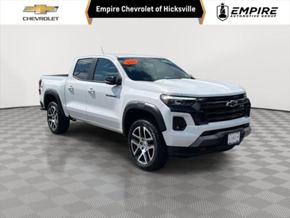 Used 2024 Chevrolet Colorado Z71 w/ Z71 Convenience Package 2