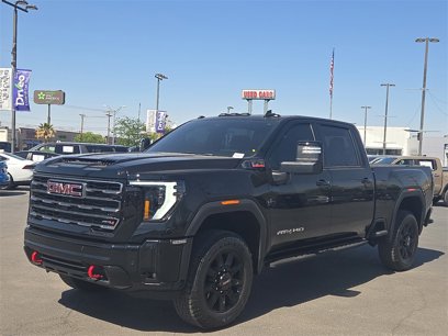 Used 2025 GMC Sierra 2500 AT4 w/ AT4 Premium Plus Package