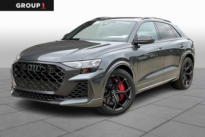 New 2025 Audi RS Q8 performance