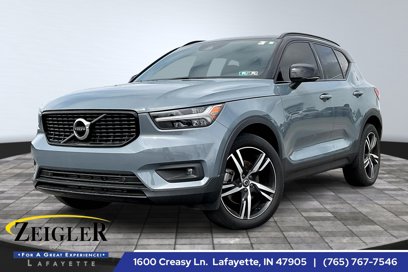 Used 2021 Volvo XC40 T5 R-Design w/ Climate Package