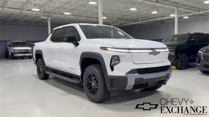 New 2025 Chevrolet Silverado EV LT