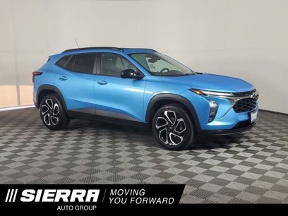 Used 2025 Chevrolet Trax RS w/ Sunroof Package
