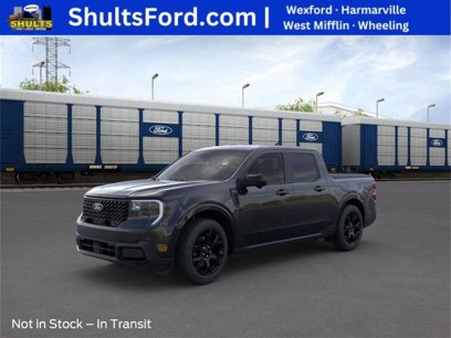 New 2025 Ford Maverick Lariat w/ Black Appearance Package