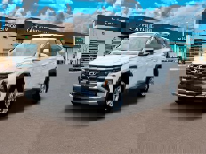 New 2025 Hyundai Tucson SE