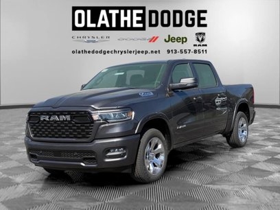New 2025 RAM 1500 4x4 Crew Cab