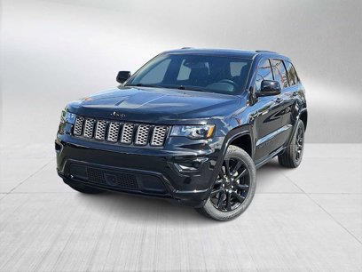 Used 2020 Jeep Grand Cherokee Altitude