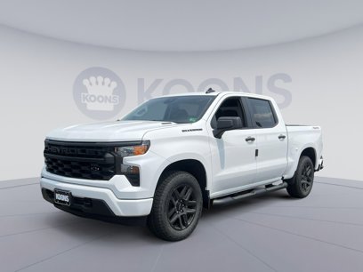 New 2025 Chevrolet Silverado 1500 Custom w/ Turbomax Blackout Package