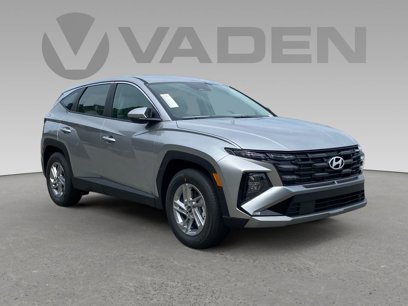 New 2025 Hyundai Tucson SE