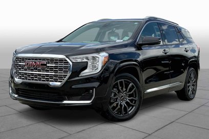 Used 2024 GMC Terrain Denali w/ Black Diamond Edition