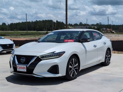 Used 2023 Nissan Maxima SV w/ Floor Mat Group