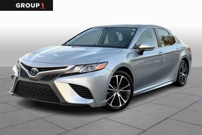 Used 2019 Toyota Camry SE