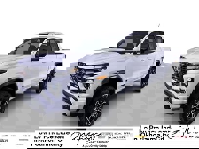 New 2025 GMC Canyon AT4 w/ Technology Plus Package