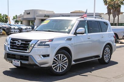 Used 2022 Nissan Armada SL w/ Captain's Chairs Package