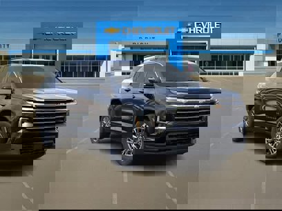 New 2025 Chevrolet Traverse LT w/ Enhanced Driving Package