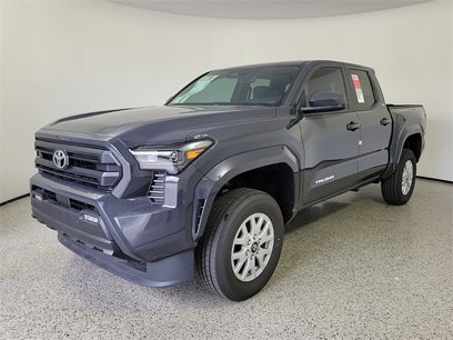 New 2024 Toyota Tacoma SR5
