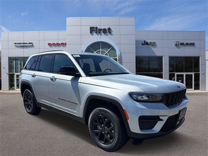 New 2025 Jeep Grand Cherokee Laredo