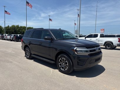 Used 2024 Ford Expedition XLT