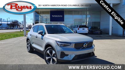 New 2025 Volvo XC40 B5 Core w/ Protection Package Premier