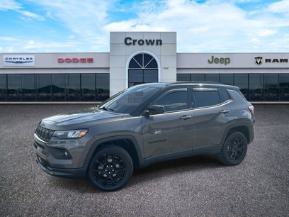 Used 2022 Jeep Compass Altitude