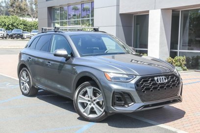 Certified 2025 Audi Q5 2.0T Premium w/ Convenience Plus Package